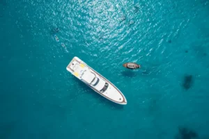 2004-azimut-98-leonardo-for-sale-maldives-4