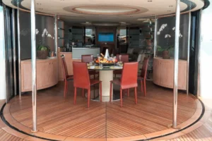 2004-azimut-98-leonardo-for-sale-maldives-9