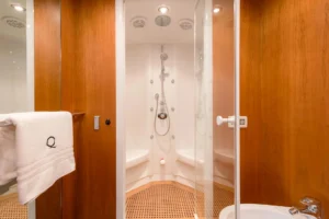 2008-sunseeker-predator-108-for-sale-croatia-13