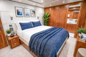 2014-sunseeker-131-marin-for-sale-fort-lauderdale-33