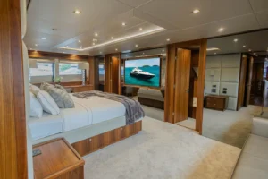 2014-sunseeker-131-marin-for-sale-fort-lauderdale-52