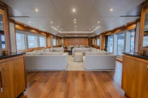 2014-sunseeker-131-marin-for-sale-fort-lauderdale-55