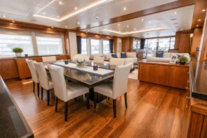 2014-sunseeker-131-marin-for-sale-fort-lauderdale-8