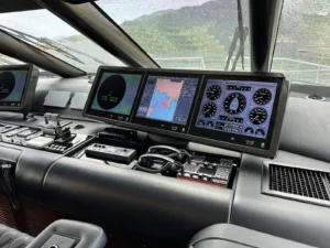 2020-sunseeker-131-yacht-for-sale-hong-kong-13