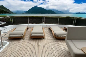 2020-sunseeker-131-yacht-for-sale-hong-kong-18