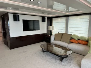 2020-sunseeker-131-yacht-for-sale-hong-kong-3