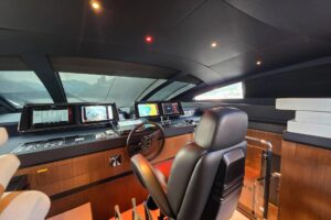 2024-riva-102-corsaro-for-sale-in-hong-kong-32