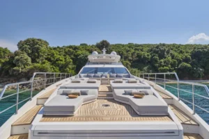 2025-azimut-grande-32m-for-sale-in-greece-21