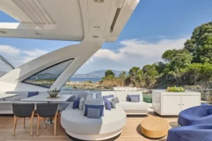 2025-azimut-grande-32m-for-sale-in-greece-22