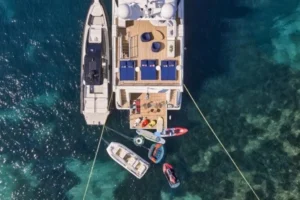 2025-azimut-grande-32m-for-sale-in-greece-23