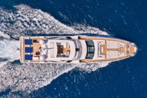 2025-azimut-grande-32m-for-sale-in-greece-5