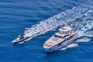 2025-azimut-grande-32m-for-sale-in-greece-6