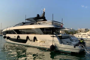2025-riva-102-corsaro-super-for-sale-in-spain-1