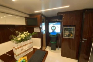 2025-riva-102-corsaro-super-for-sale-in-spain-14