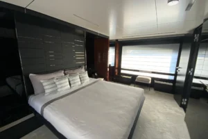 2025-riva-102-corsaro-super-for-sale-in-spain-19