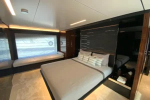 2025-riva-102-corsaro-super-for-sale-in-spain-21