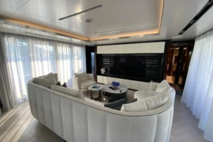 2025-riva-102-corsaro-super-for-sale-in-spain-3